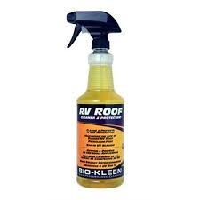 RV ROOF CLEANER & PROTECTANT M02407